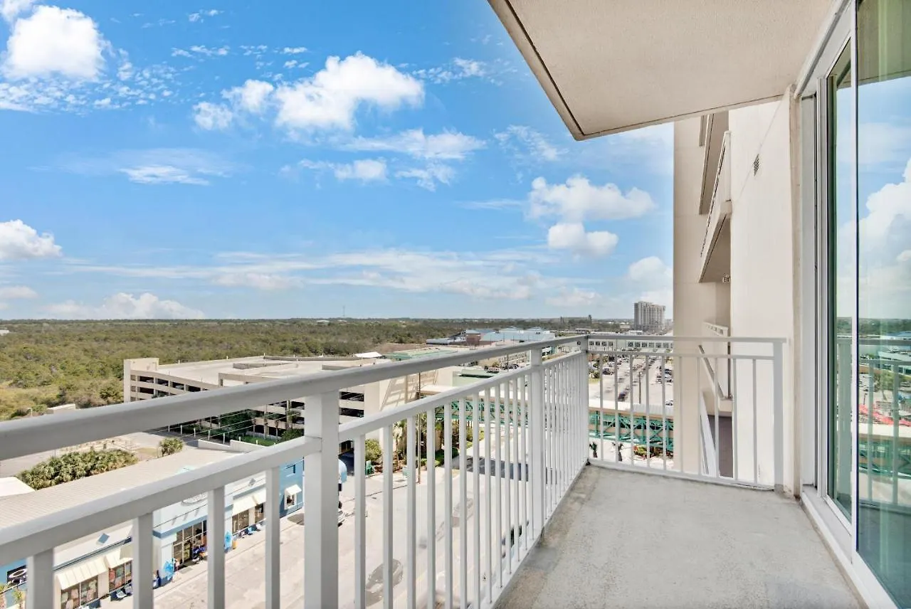 Aqua Resort 811 Panama City Beach